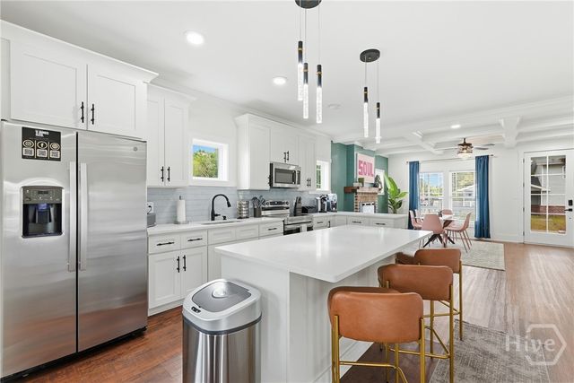 2001 E 38th Street, Savannah, GA 31404