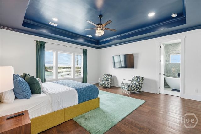 2001 E 38th Street, Savannah, GA 31404