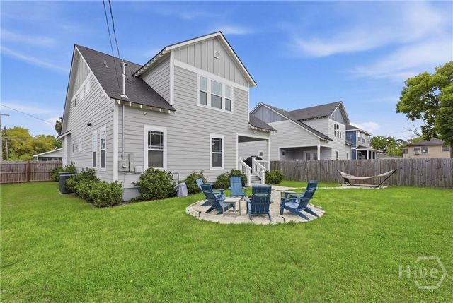 2001 E 38th Street, Savannah, GA 31404