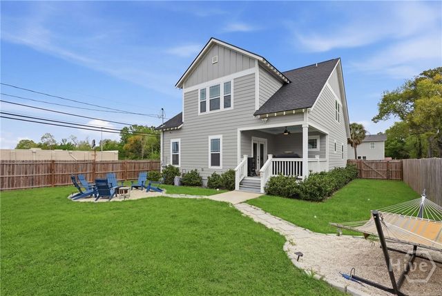 2001 E 38th Street, Savannah, GA 31404