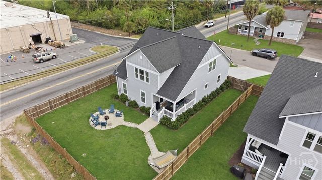 2001 E 38th Street, Savannah, GA 31404