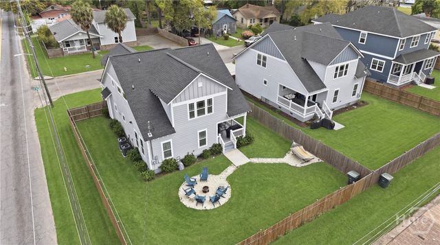 2001 E 38th Street, Savannah, GA 31404