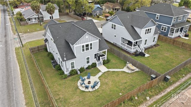 2001 E 38th Street, Savannah, GA 31404