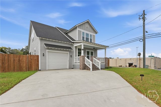 2001 E 38th Street, Savannah, GA 31404