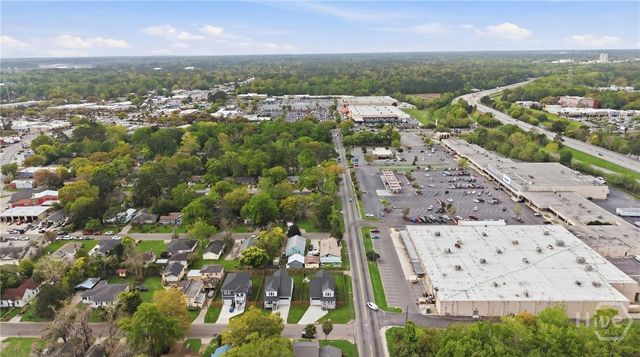 2001 E 38th Street, Savannah, GA 31404