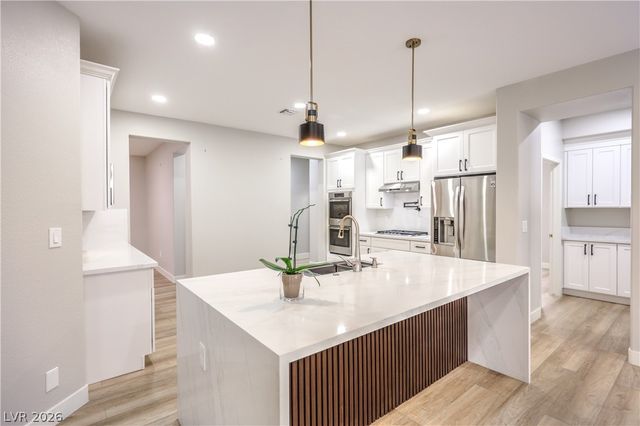 3017 Walnut Park Court, Henderson, NV 89052