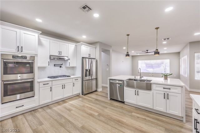 3017 Walnut Park Court, Henderson, NV 89052