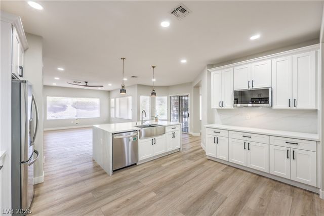 3017 Walnut Park Court, Henderson, NV 89052