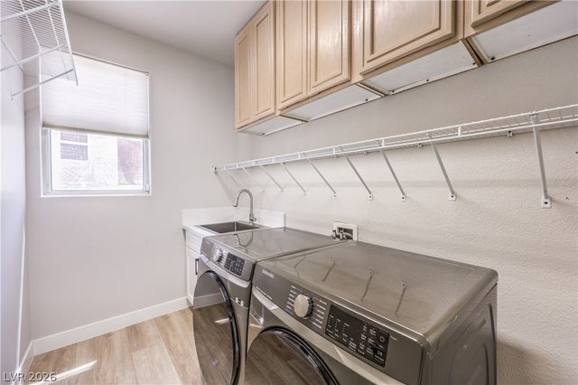 3017 Walnut Park Court, Henderson, NV 89052