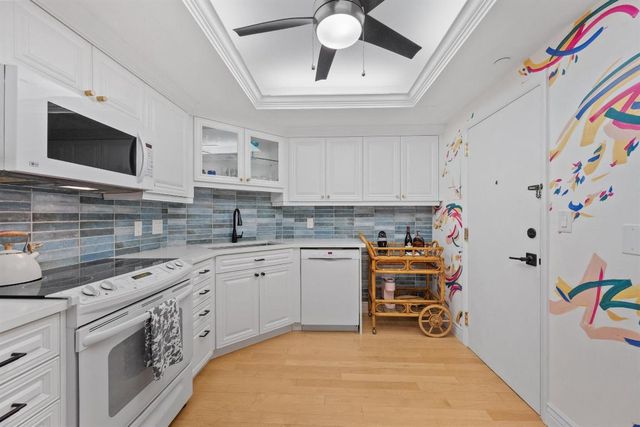 86 Mac Farlane Drive 7e, Delray Beach, FL 33483