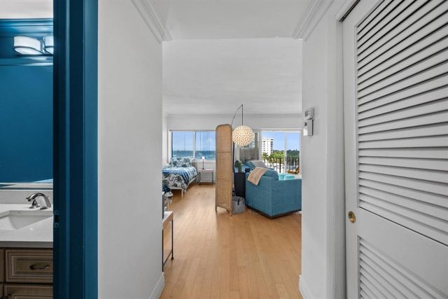 86 Mac Farlane Drive 7e, Delray Beach, FL 33483