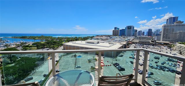 410 Atkinson Drive 1407, Honolulu, HI 96814