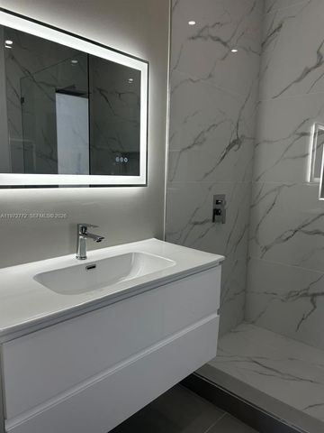 2700 SW EMBERS TE, Cape Coral, FL 33991