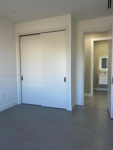 2700 SW EMBERS TE, Cape Coral, FL 33991