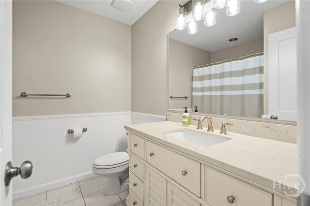 18 E White Hawthorne Drive, Savannah, GA 31419