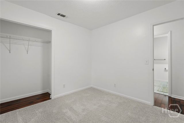 18 E White Hawthorne Drive, Savannah, GA 31419