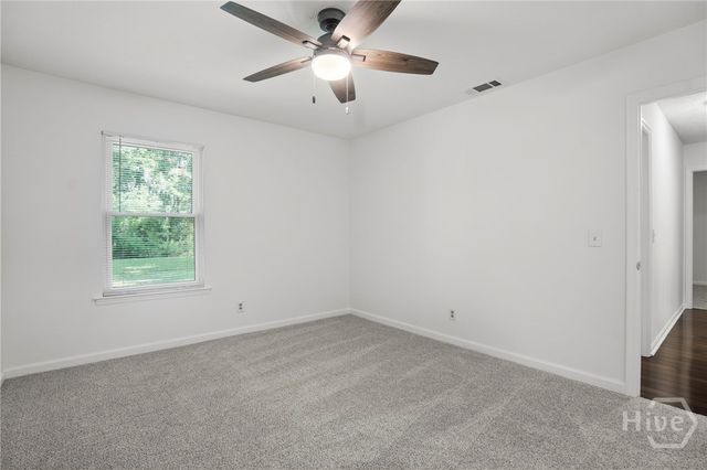 18 E White Hawthorne Drive, Savannah, GA 31419