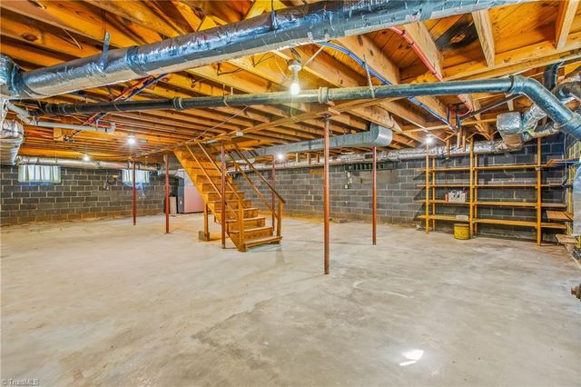 827 Dodson Mill Road, Pilot Mountain, NC 27041