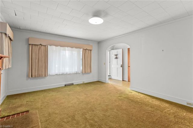 827 Dodson Mill Road, Pilot Mountain, NC 27041