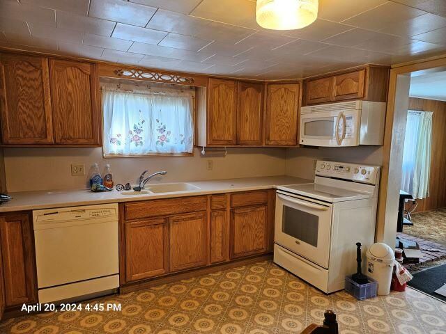 37217 Agency Lake Loop, Chiloquin, OR 97624