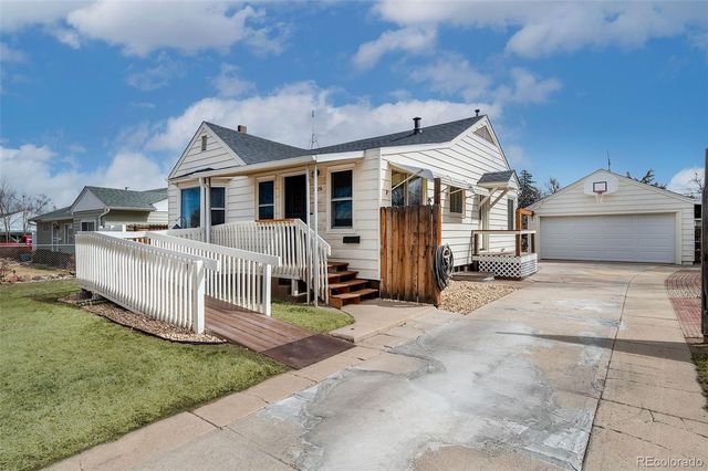 2226 Fulton Street, Aurora, CO 80010