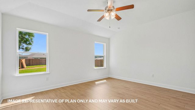 208 Rivers Edge DR, Georgetown, TX 78628