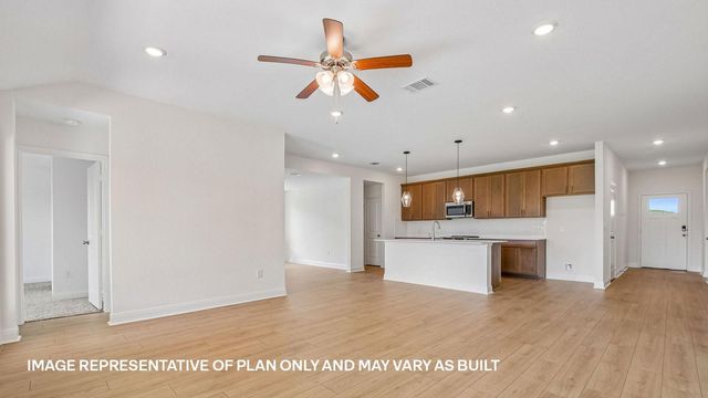 208 Rivers Edge DR, Georgetown, TX 78628
