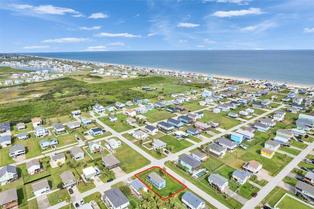 4038 Panola Drive, Galveston, TX 77554