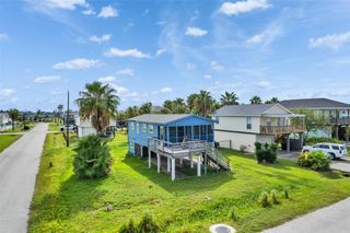 4038 Panola Drive, Galveston, TX 77554