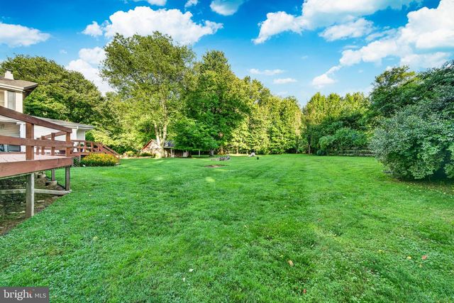 866 SHAVERTOWN RD, Garnet Valley, PA 19060