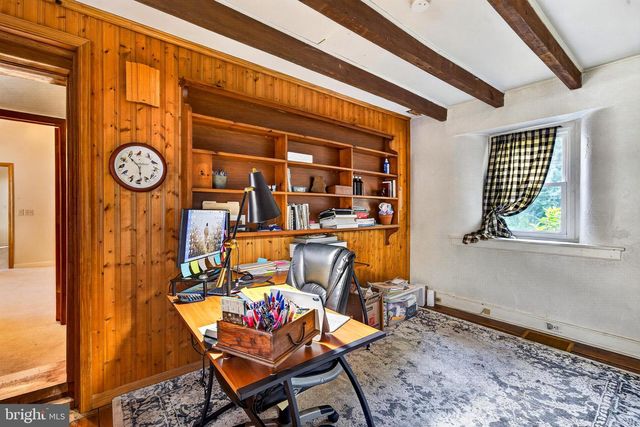 866 SHAVERTOWN RD, Garnet Valley, PA 19060