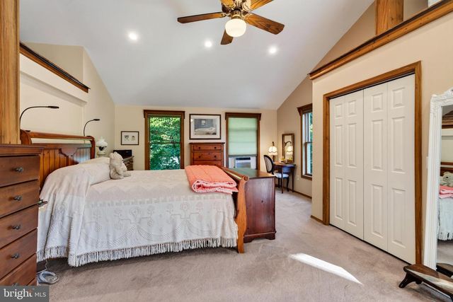 866 SHAVERTOWN RD, Garnet Valley, PA 19060