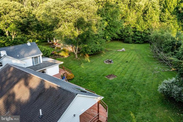 866 SHAVERTOWN RD, Garnet Valley, PA 19060