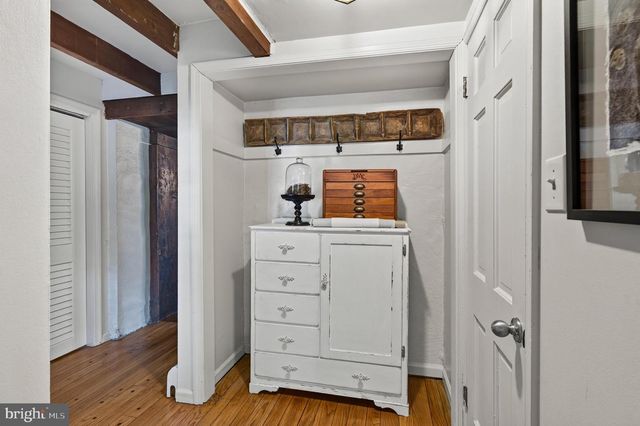 866 SHAVERTOWN RD, Garnet Valley, PA 19060