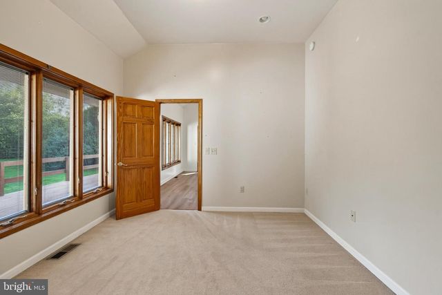 866 SHAVERTOWN RD, Garnet Valley, PA 19060