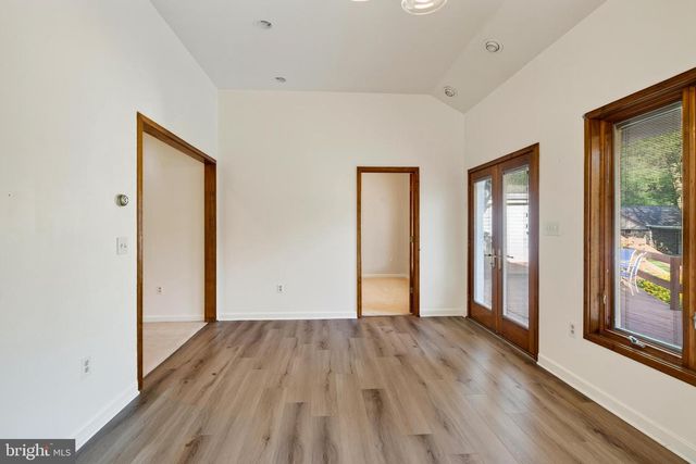 866 SHAVERTOWN RD, Garnet Valley, PA 19060