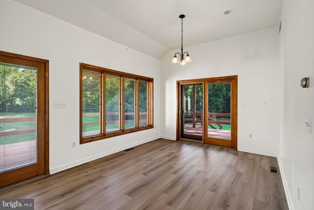 866 SHAVERTOWN RD, Garnet Valley, PA 19060