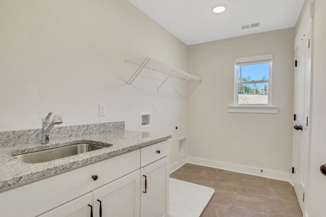 371 Pascalis Place 2004, Aiken, SC 29803