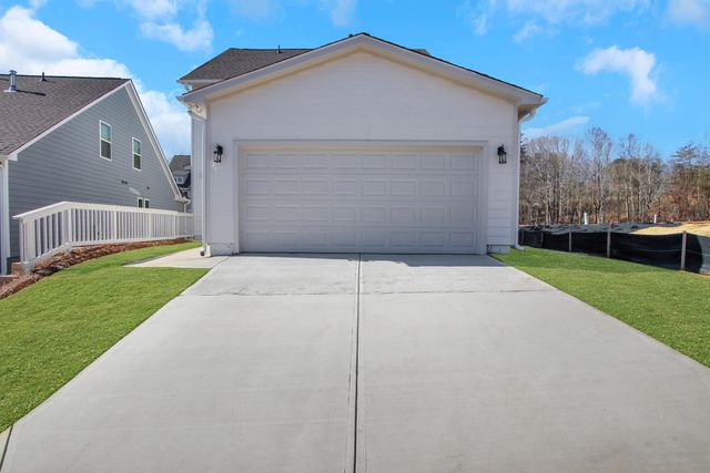 371 Pascalis Place 2004, Aiken, SC 29803