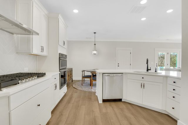 371 Pascalis Place 2004, Aiken, SC 29803