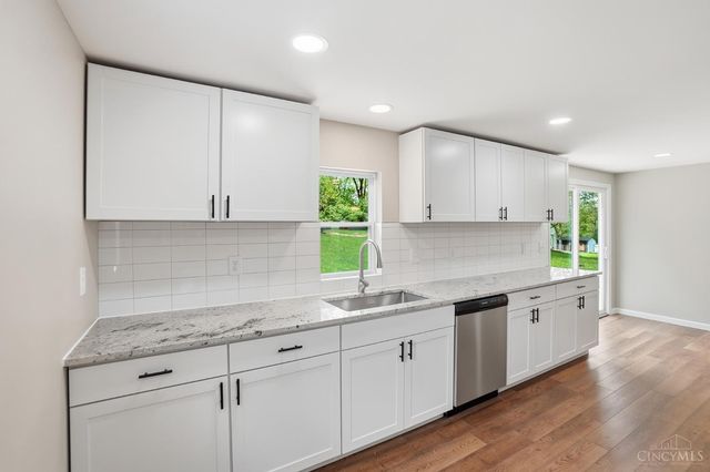 9615 Roberts Drive, Franklin, OH 45005