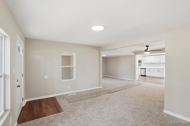 9615 Roberts Drive, Franklin, OH 45005
