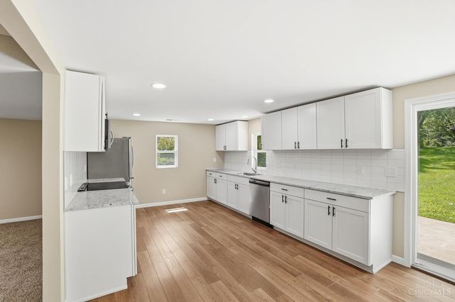 9615 Roberts Drive, Franklin, OH 45005