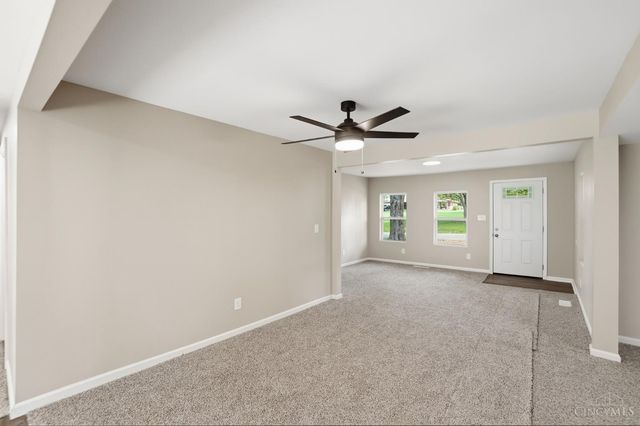 9615 Roberts Drive, Franklin, OH 45005