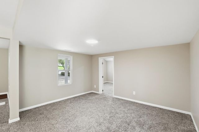 9615 Roberts Drive, Franklin, OH 45005