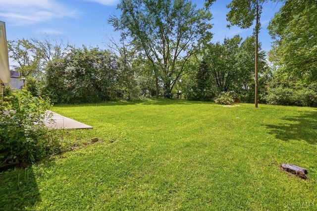 9615 Roberts Drive, Franklin, OH 45005