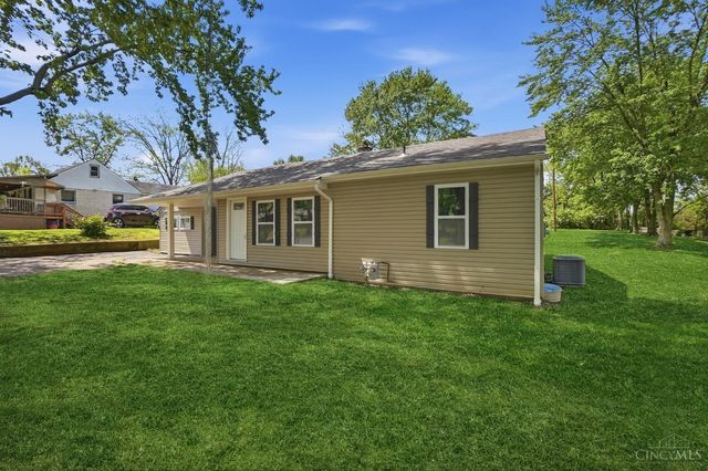 9615 Roberts Drive, Franklin, OH 45005