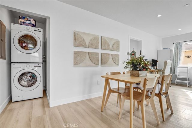 7445 Oakdale Avenue, Winnetka, CA 91306