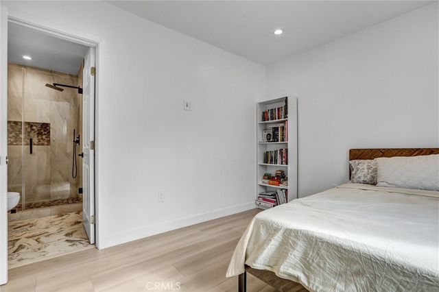 7445 Oakdale Avenue, Winnetka, CA 91306