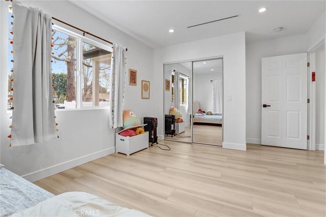 7445 Oakdale Avenue, Winnetka, CA 91306